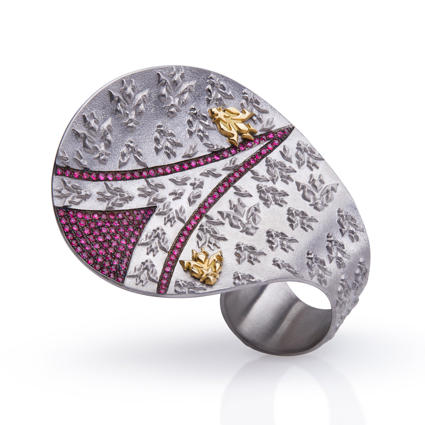 Chevalier Rings